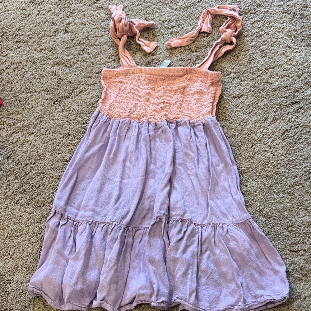 2 Amiani dresses
 kids 1 is size S in toddlers and the other is size M toddlers